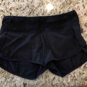 Lululemon speed up short 2.5”